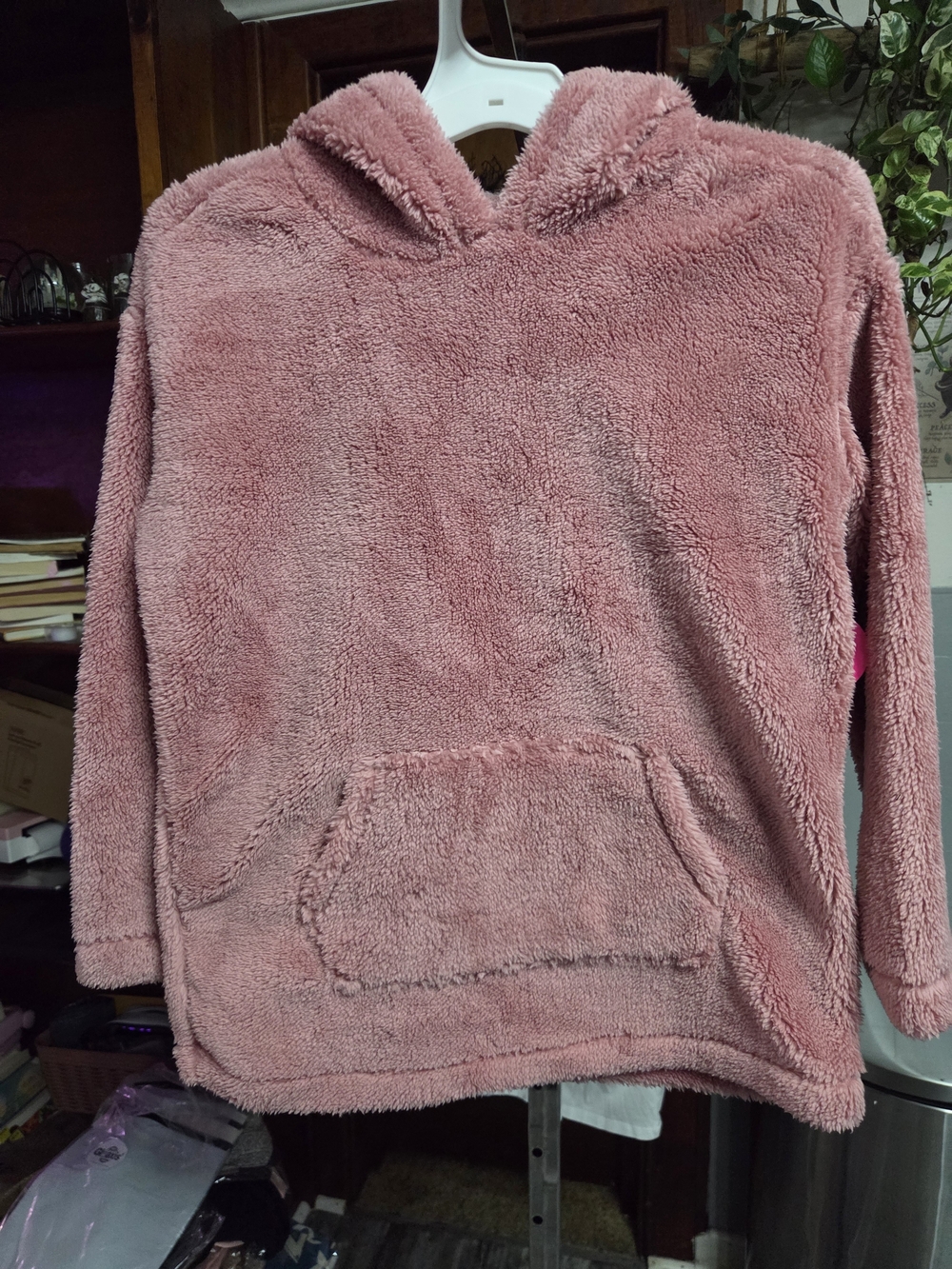 The Children's Place Plush Hooded Pullover in Rose